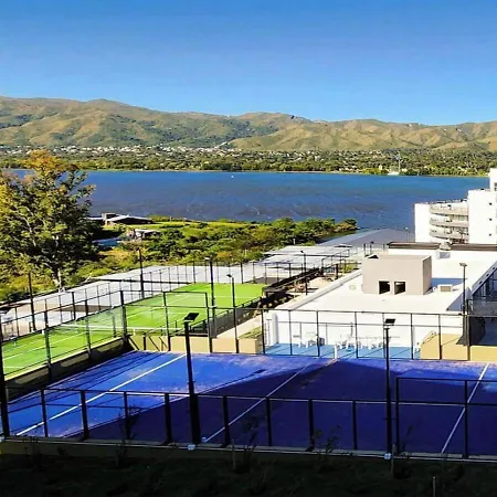 Veneto Village - Vista Al Lago - 10 Minutos A Carlos Paz Villa Parque Siquiman Exterior photo