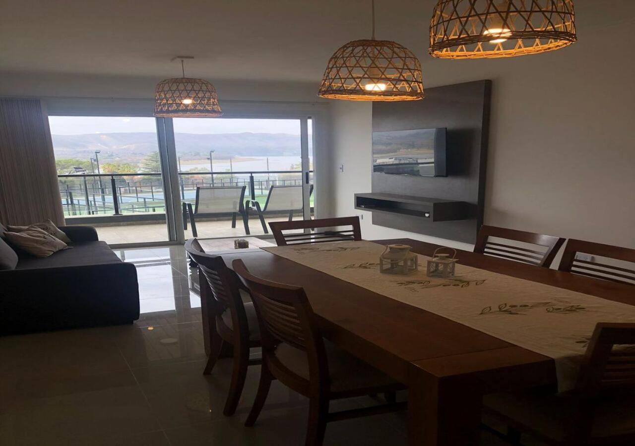 Apartment Veneto Village - Vista Al - 10 Minutos A Carlos Paz *